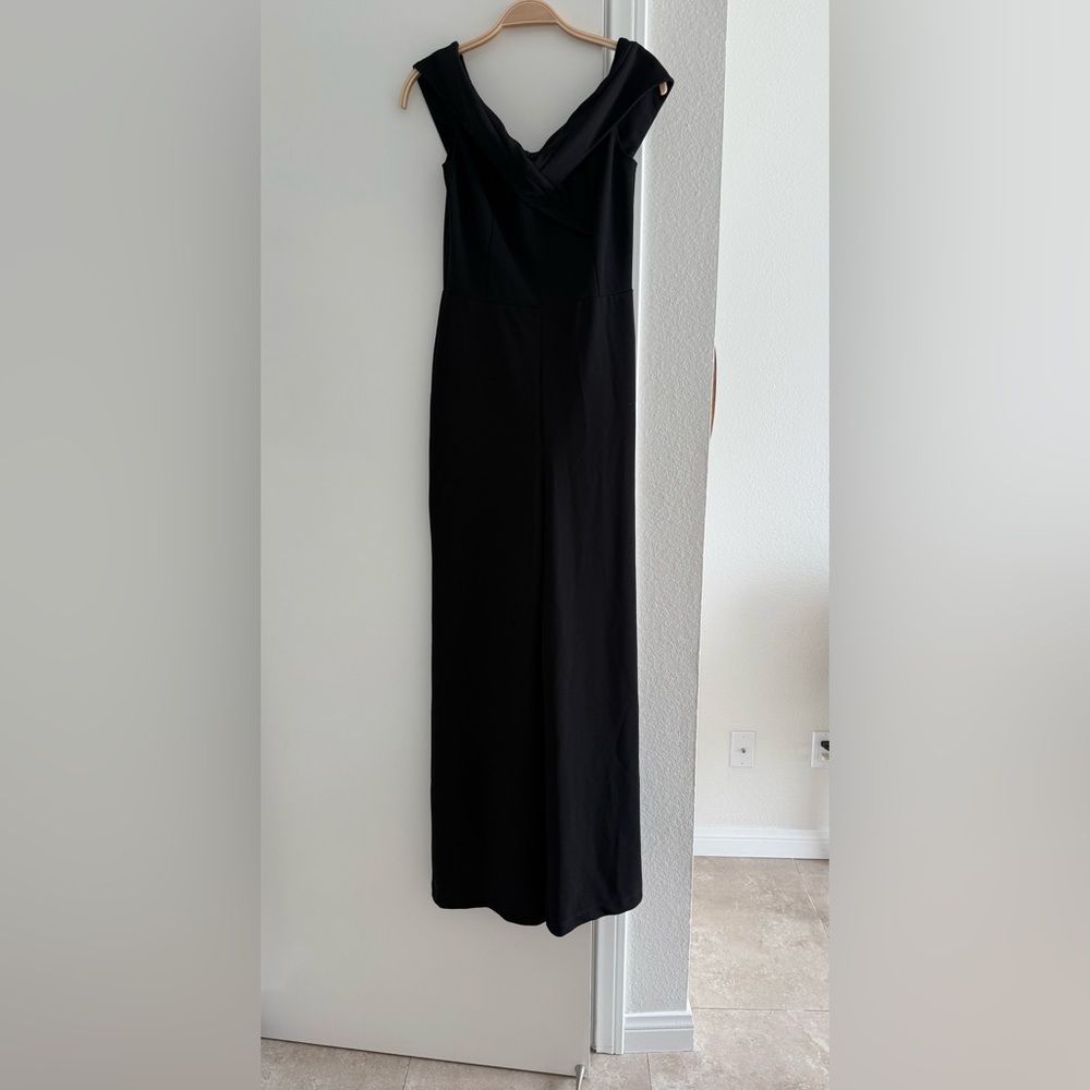 Lulu’s Elegant Black Women's Jumpsuit Off the Shoulder - Picture 2 of 5